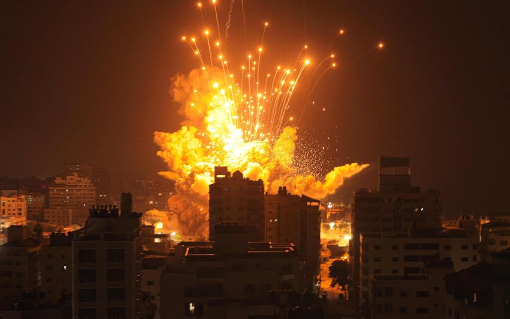 بعد انقطاع غزة عن العالم.. النجوم العرب يطلقون الصرخة