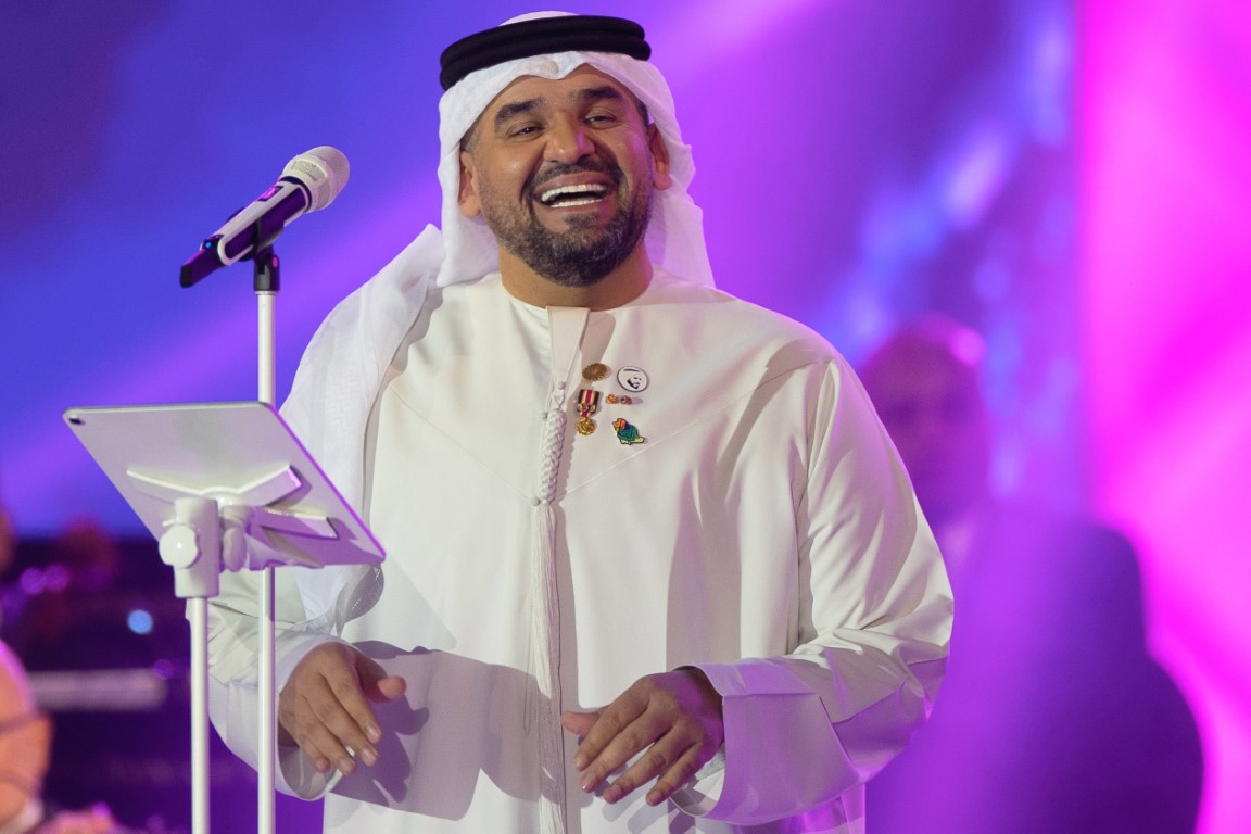 حسين الجسمي يطرب على غناء السعوديين إحتفالاً باليوم الوطني السعودي