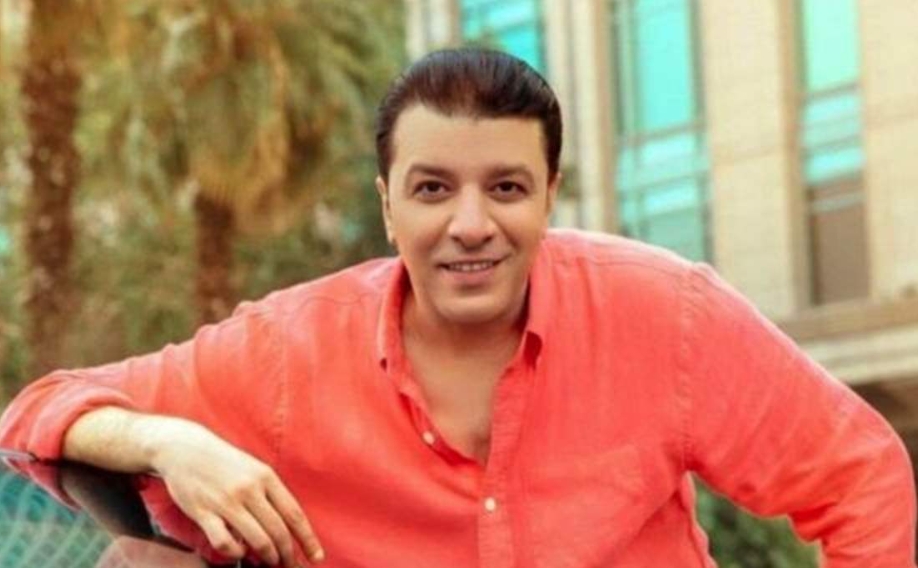 نقيب الموسيقيين المصريين مصطفى كامل يتعرّض للإنتقاد بعد إطلالته في برنامج &quot;رامز نيفر إند&quot;