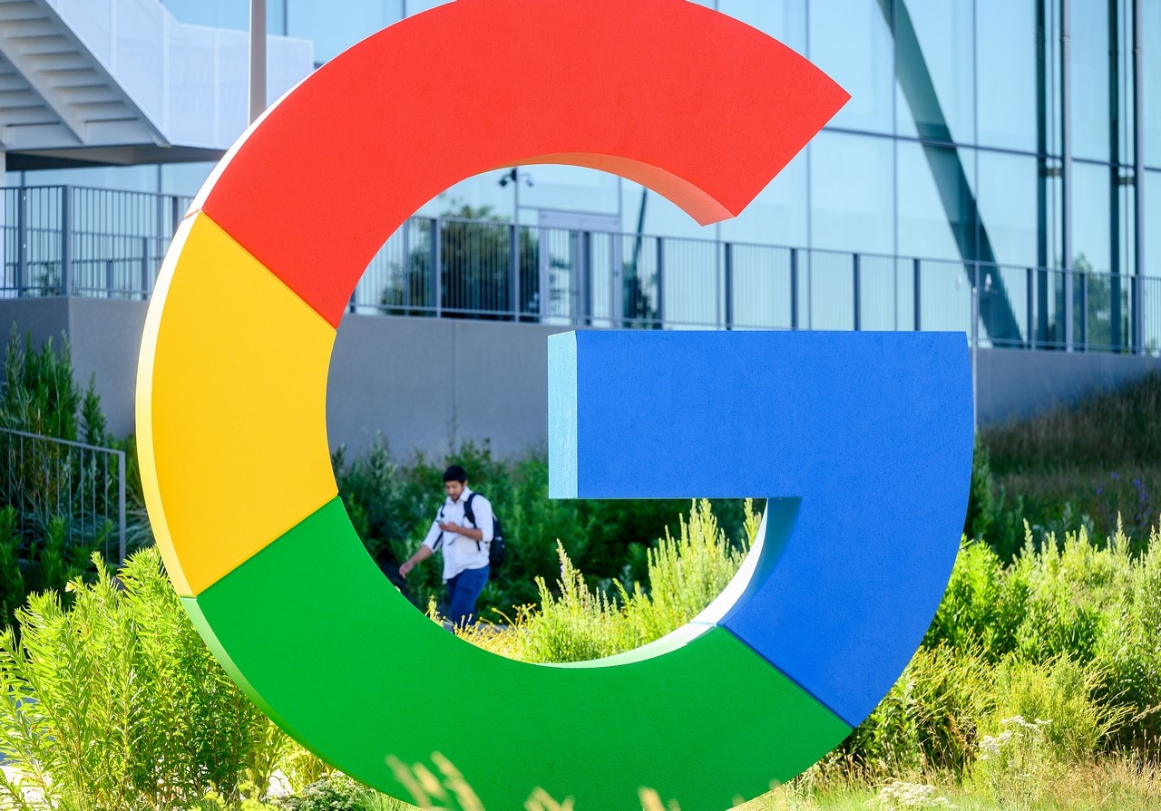 غوغل تفتح أكبر مركز للأمن السيبراني لها في ملقة الإسبانية